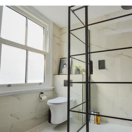 Victorian House In By The Sea سولتبرن باي ذا سي