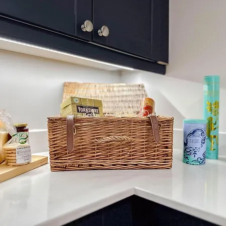 بيت للعطل Victorian House In By The Sea